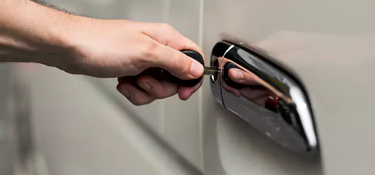 Why Choose Our Auto Locksmith Team in Jackson, MI?